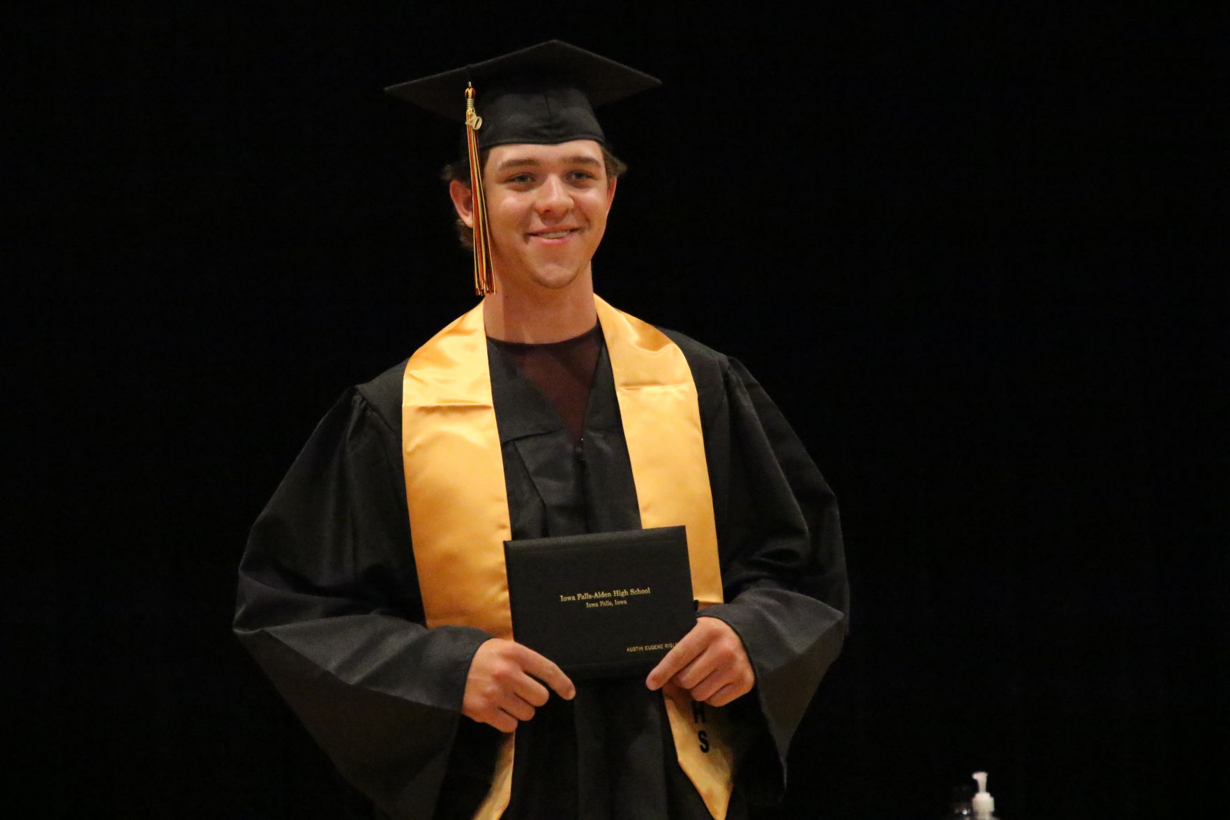 IFA_Grad1742.JPG